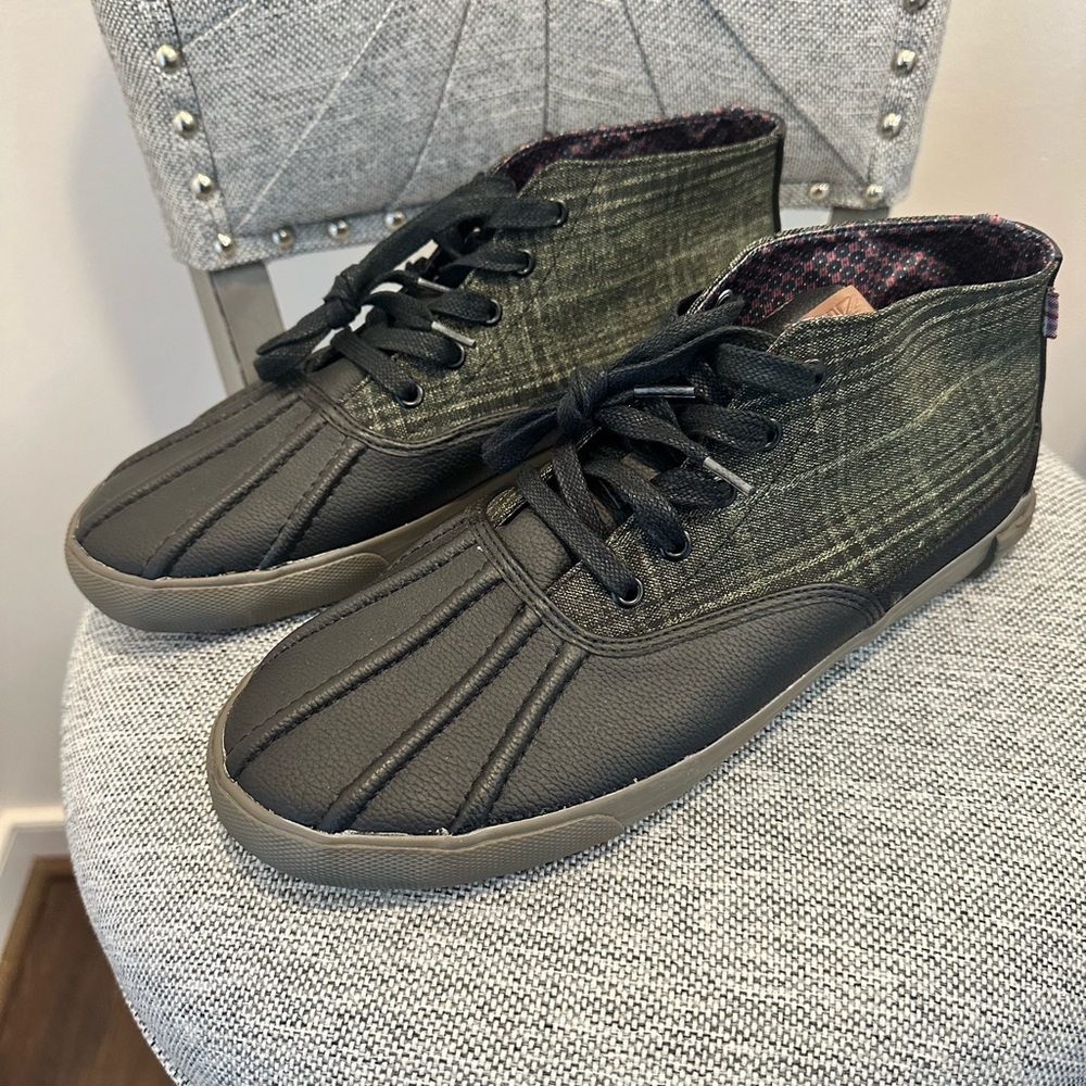 Ben Sherman All Weather Duck Boots / Shoes - Size 10.5
